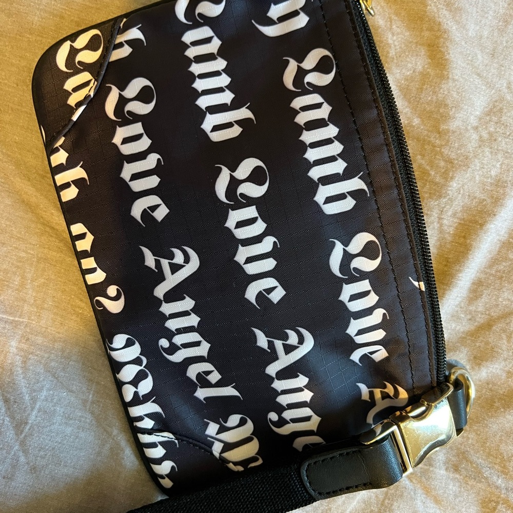 Lamb wristlet